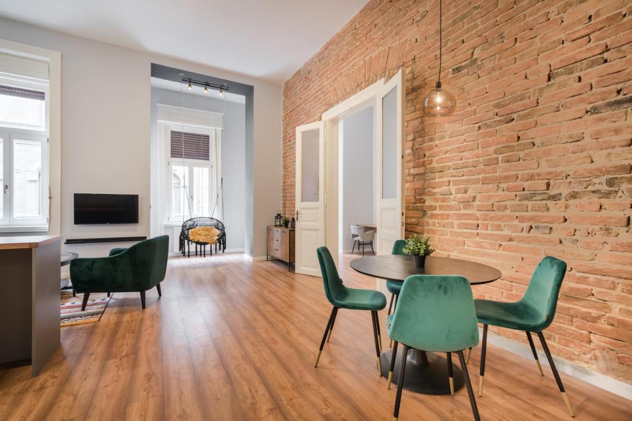 A32 Boutique Apartments, Best Location By Bqa ブダペスト エクステリア 写真